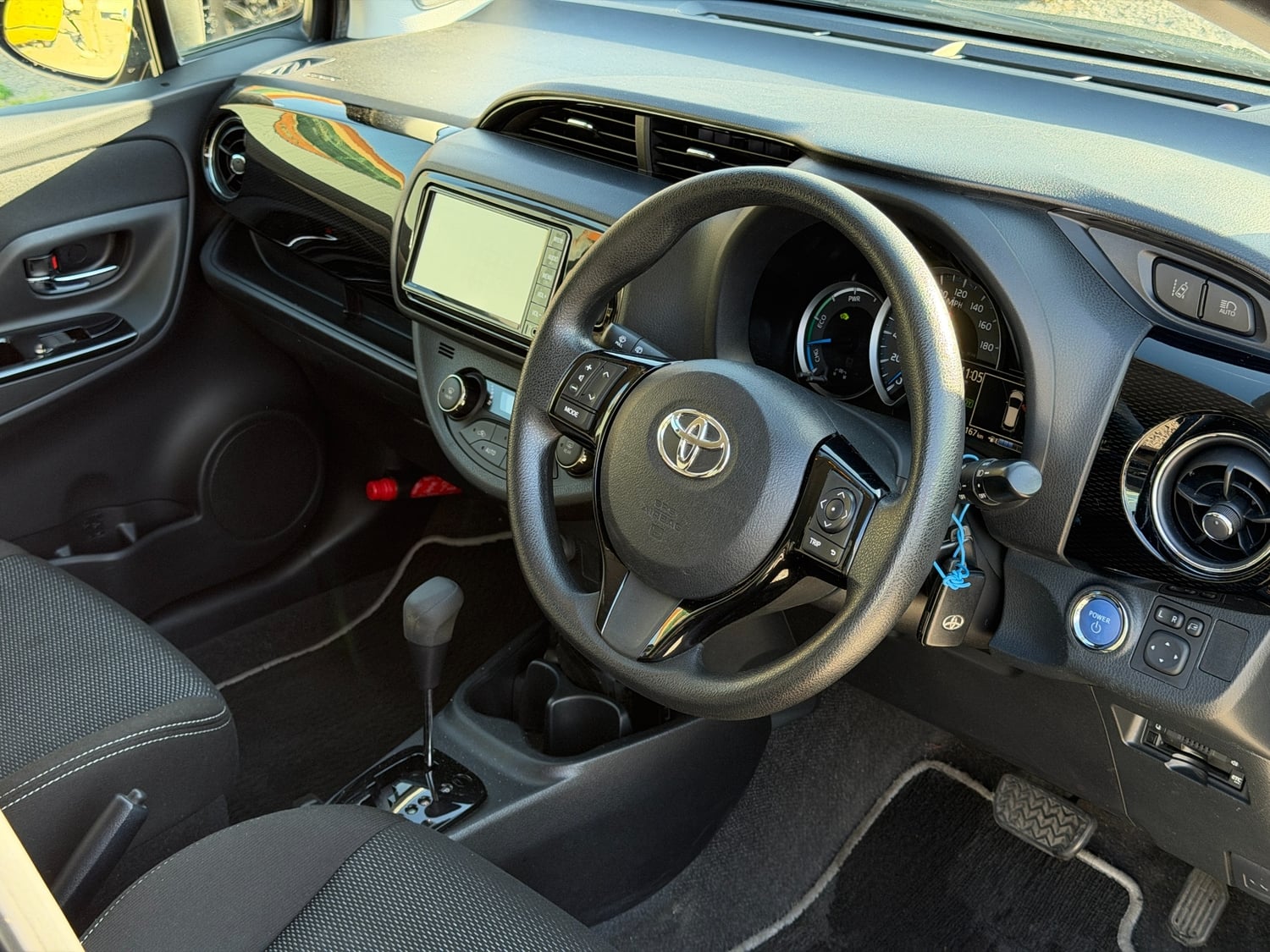 Toyota Yaris 2019 - Cars in Birmingham