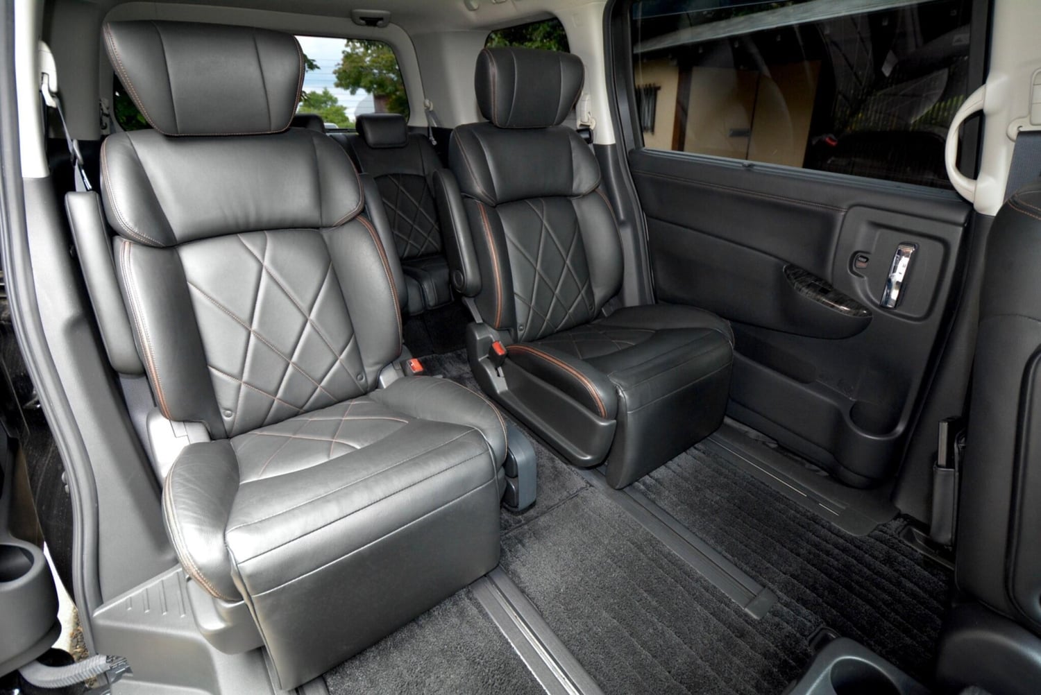 Nissan Elgrand Waltham Forest