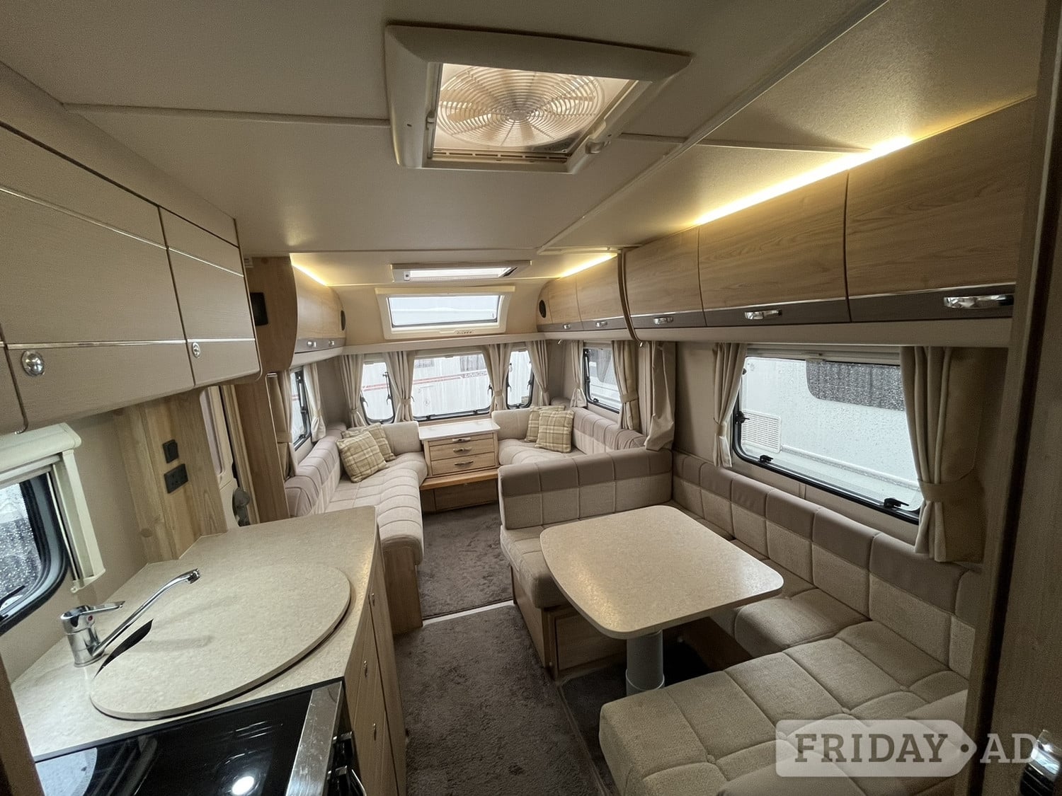 Elddis Supreme 866 2019 in Thirsk