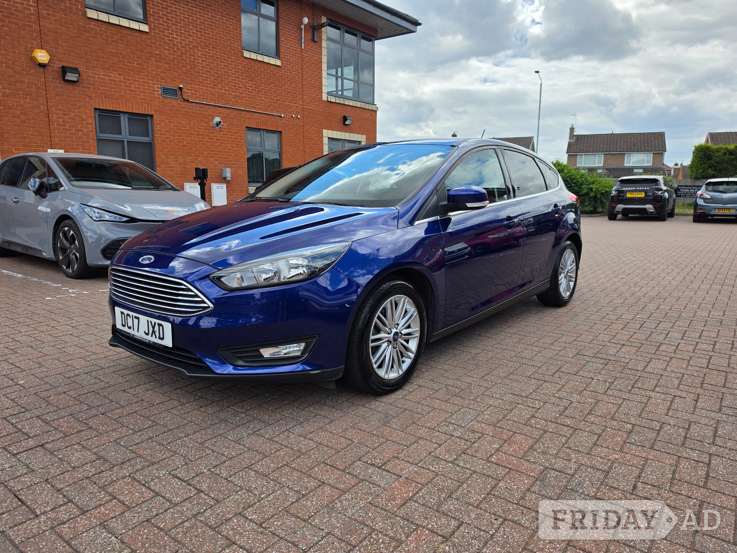 [ berth ]Ford Focus
