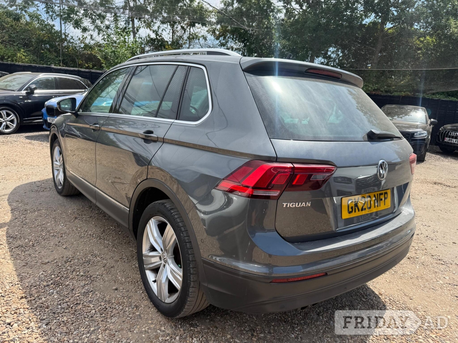 Volkswagen Tiguan 2020 - Cars in Addlestone