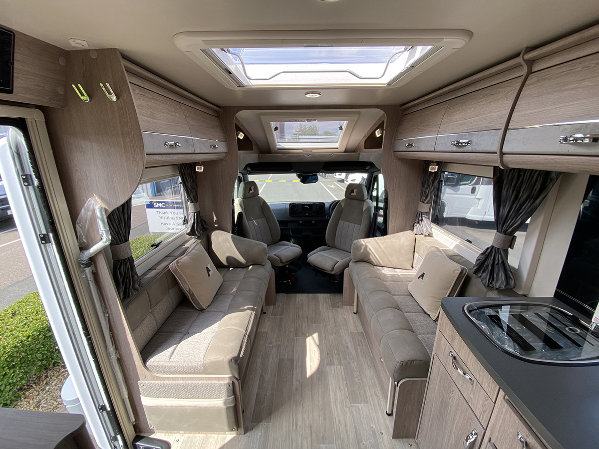 [4 berth ]Auto-Sleepers Malvern