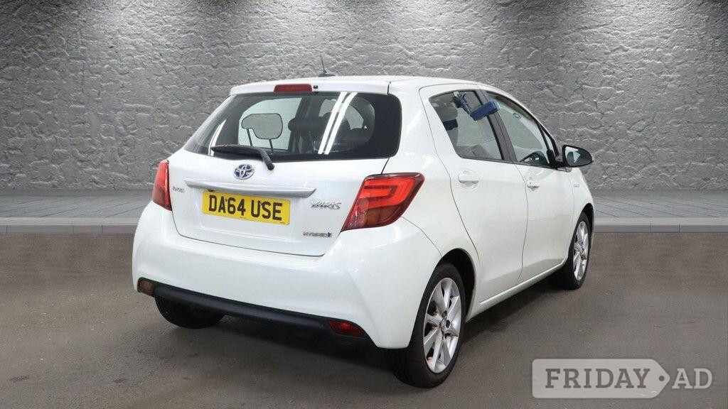 Toyota Yaris 2014 - Cars