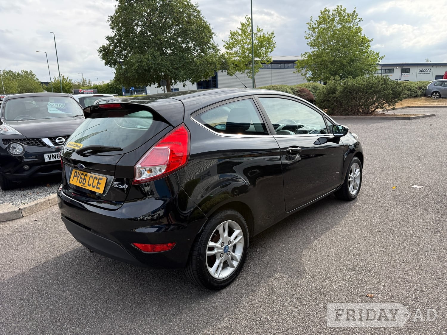 [ berth ]Ford Fiesta