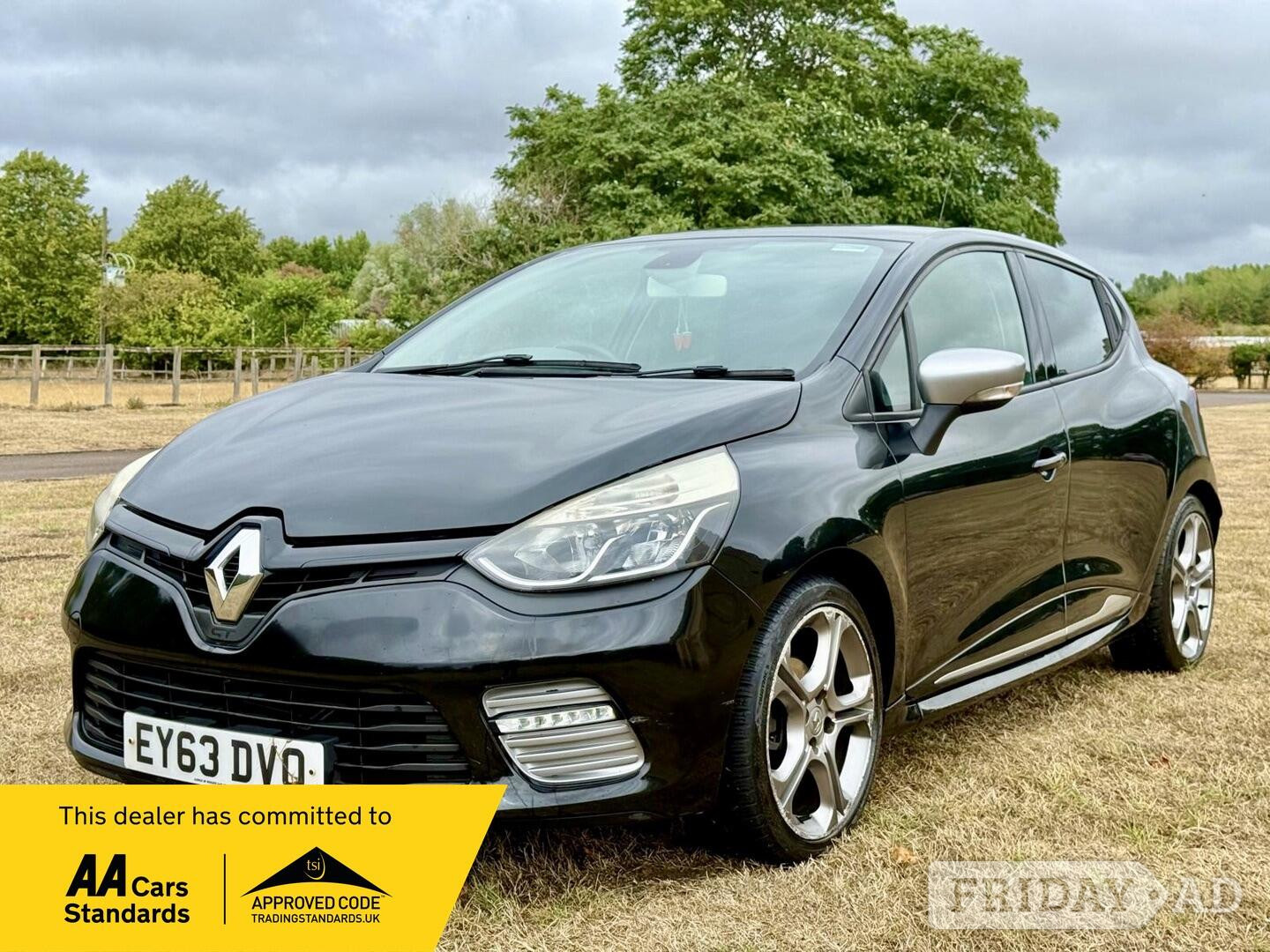 Renault Clio 2014 in Bedford