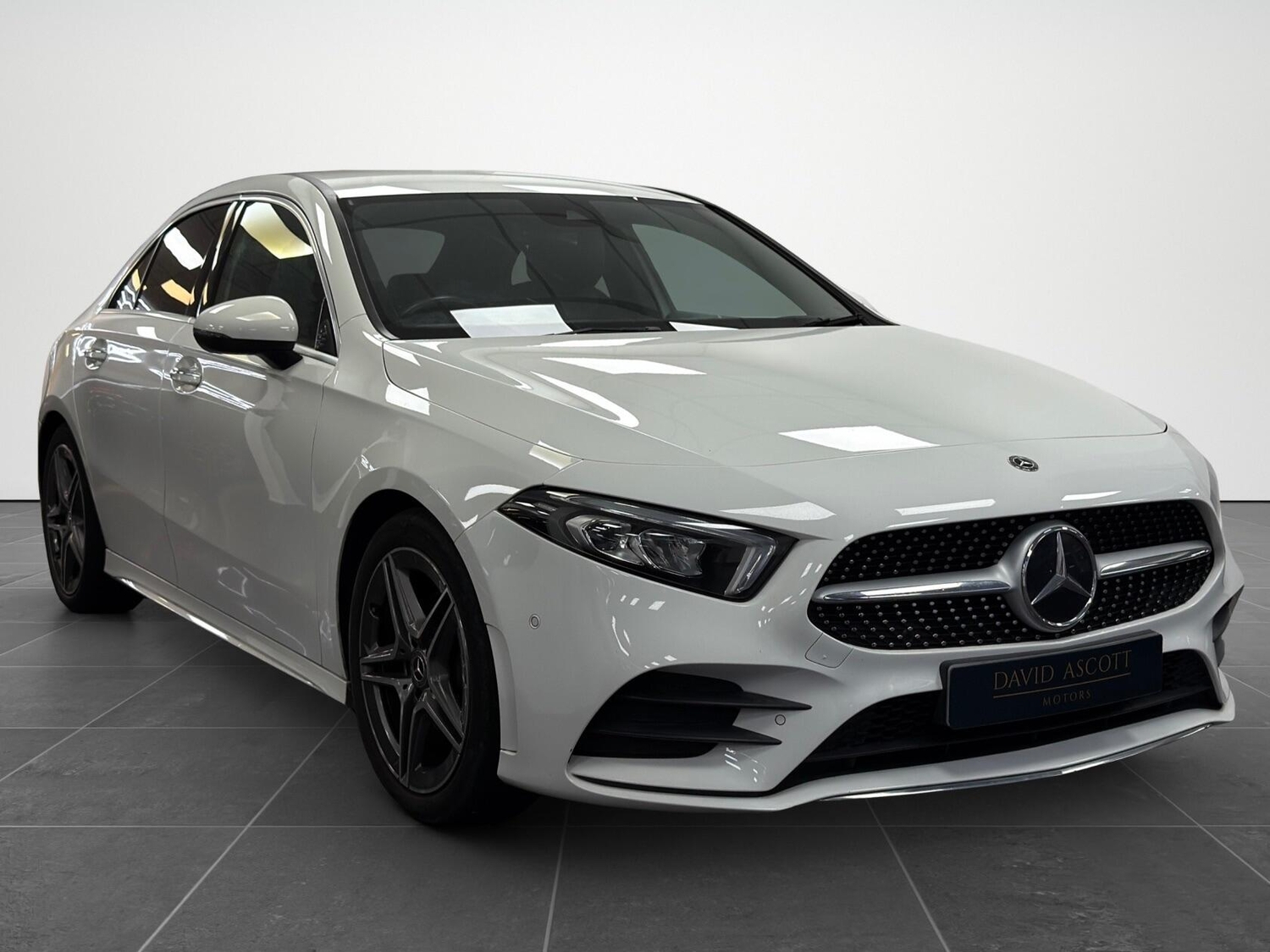 Mercedes-Benz A Class 2020 - Cars