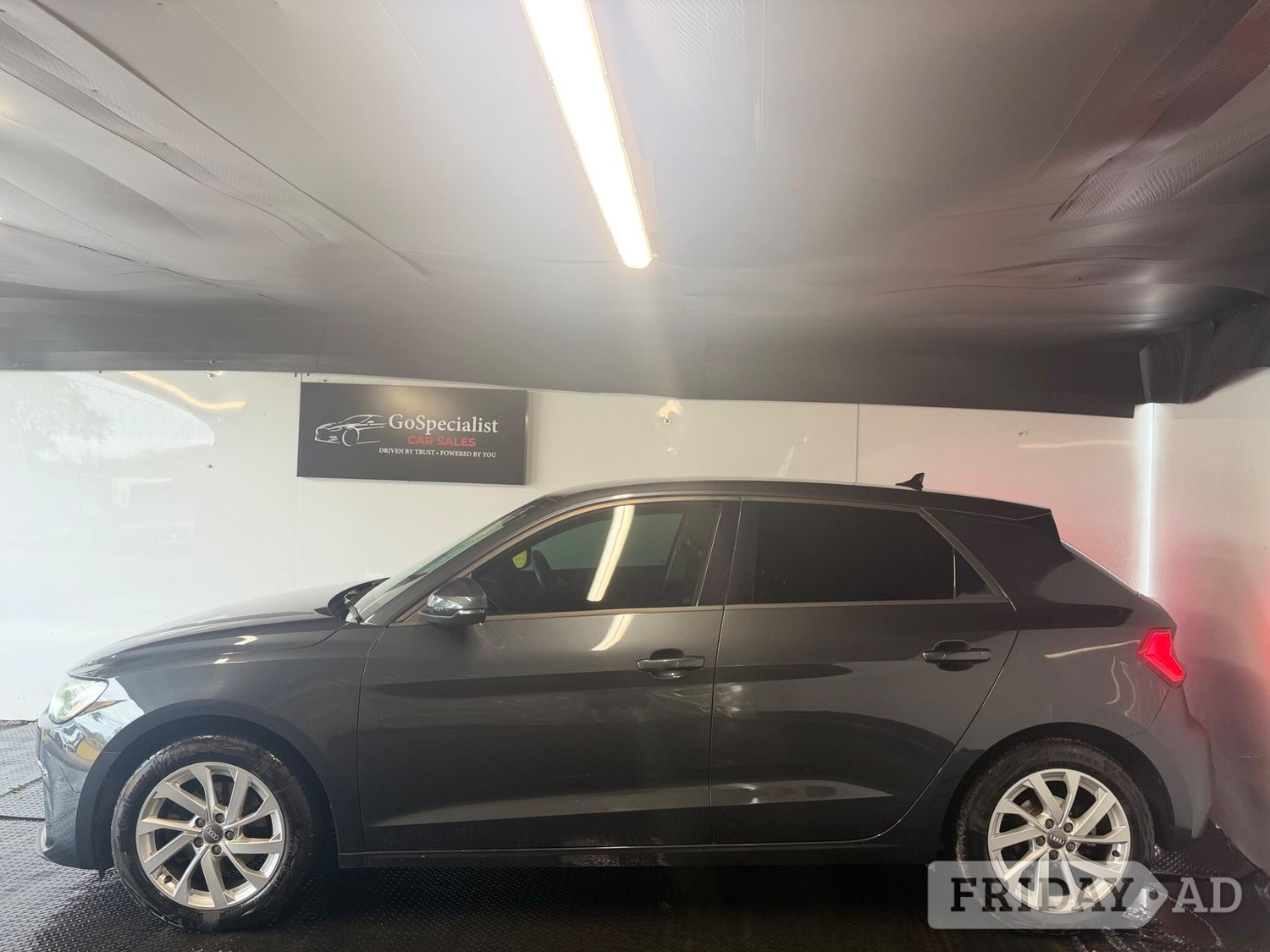 [ berth ]Audi A1