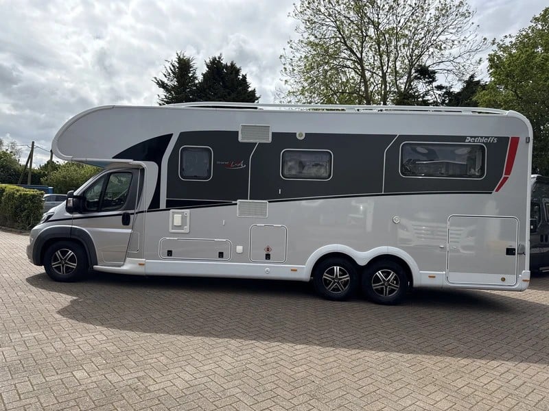 Dethleffs Grand Alpa A 7820 2018 for sale - Motorhomes & Caravans in Halstead