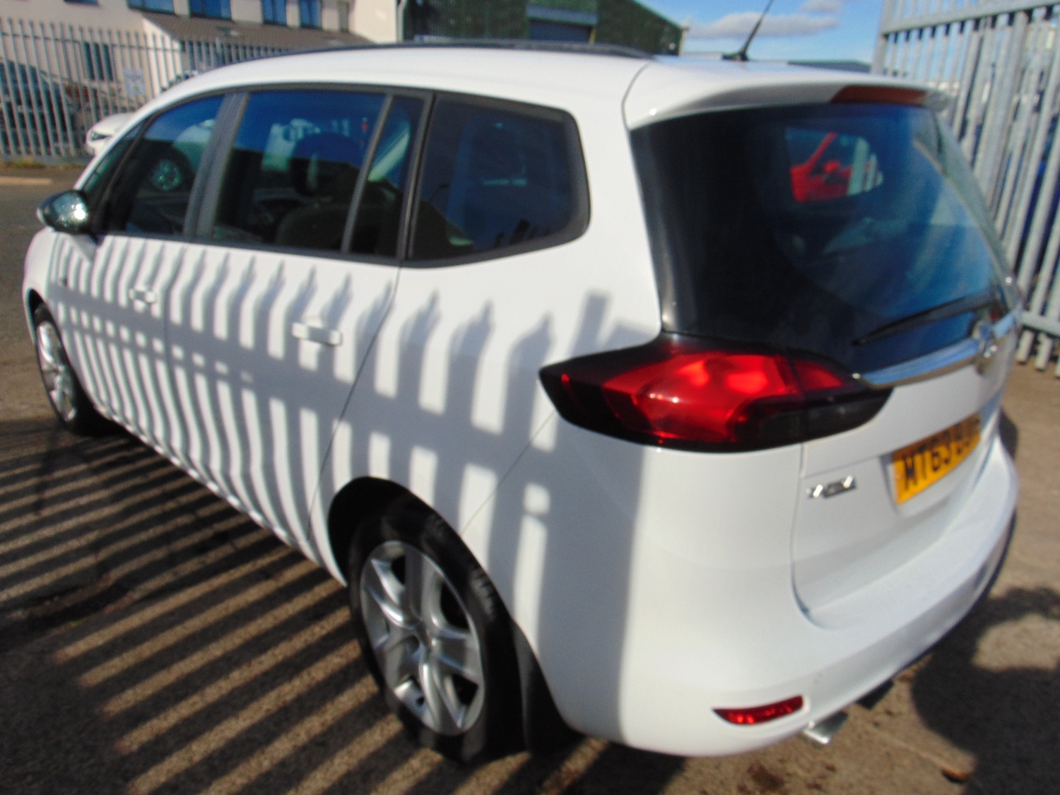 Vauxhall Zafira Tourer 2013 - Cars in Ashington