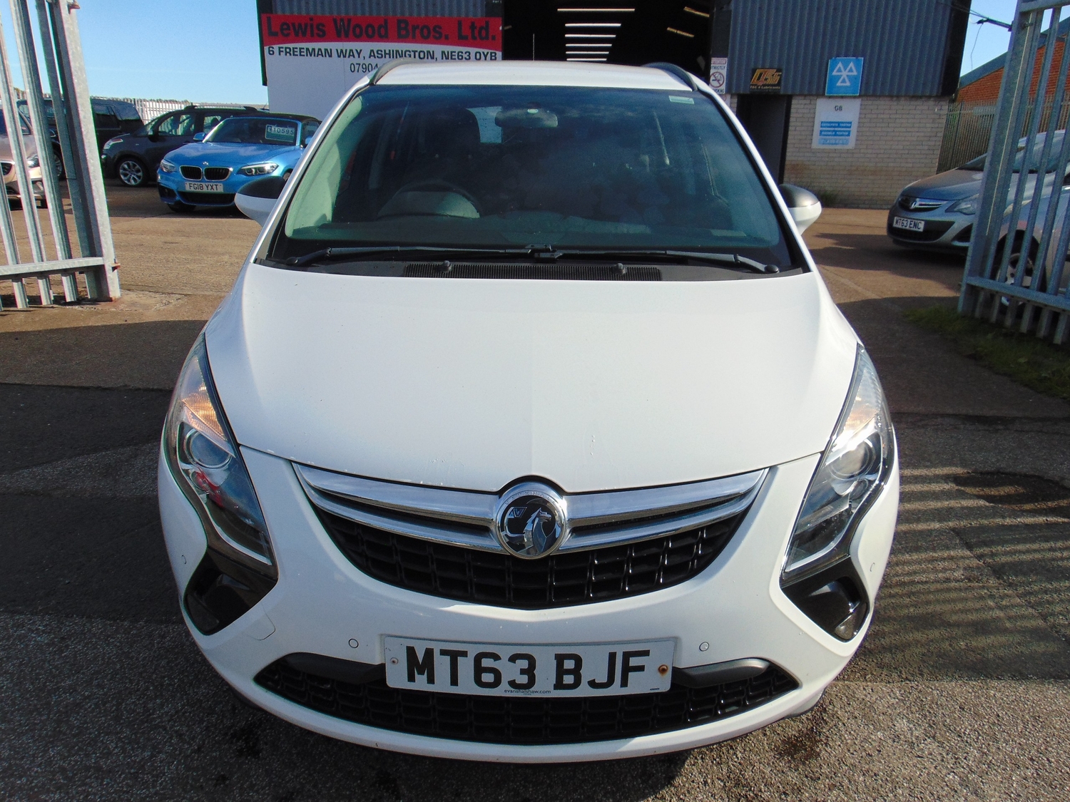 Vauxhall Zafira Tourer 2013 - Cars