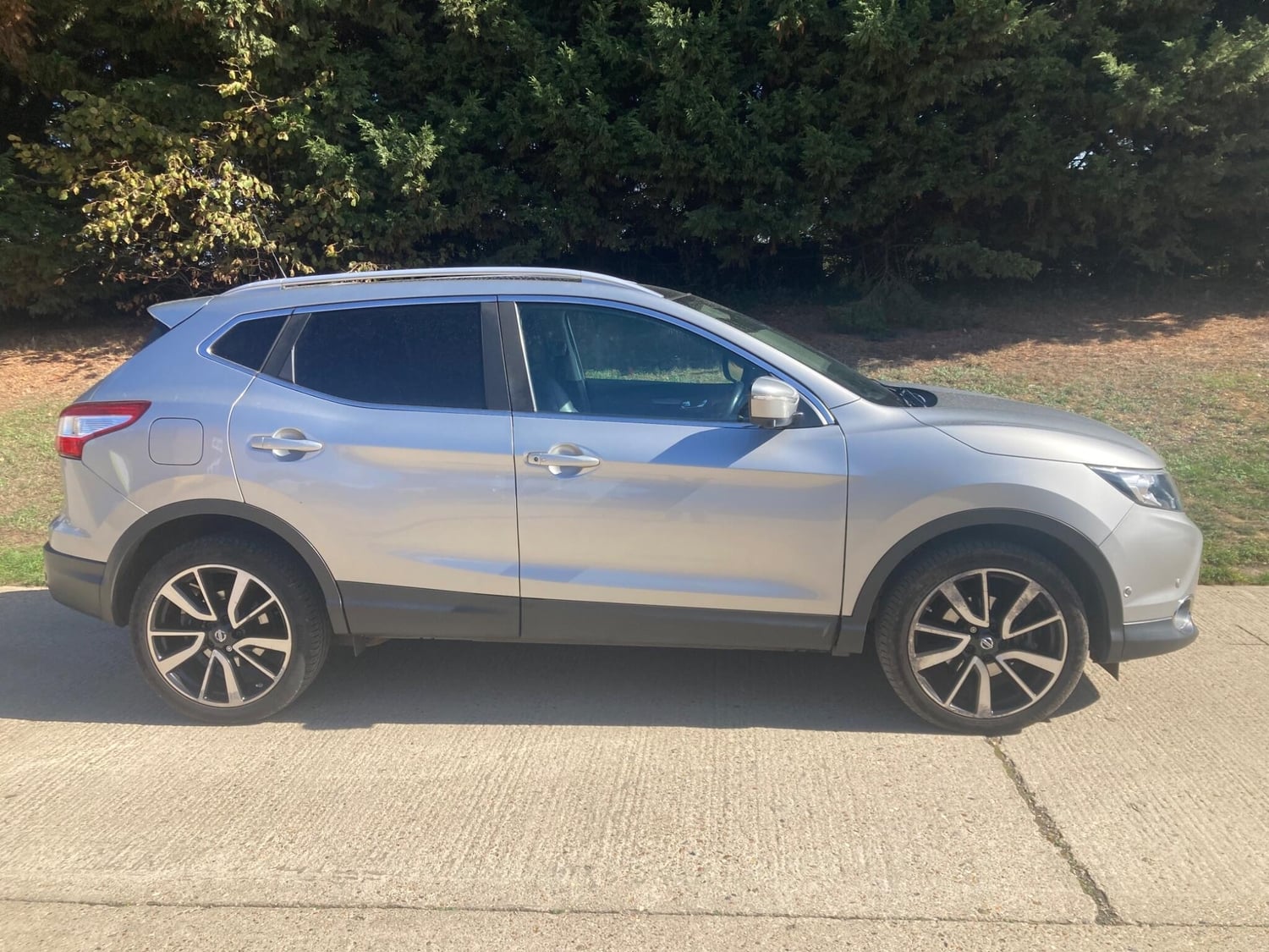 Nissan Qashqai 2014 - Cars