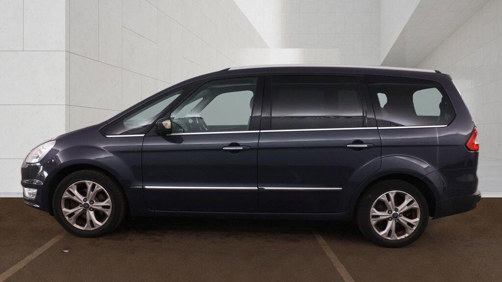 Ford Galaxy 2012 - Cars in Winchester