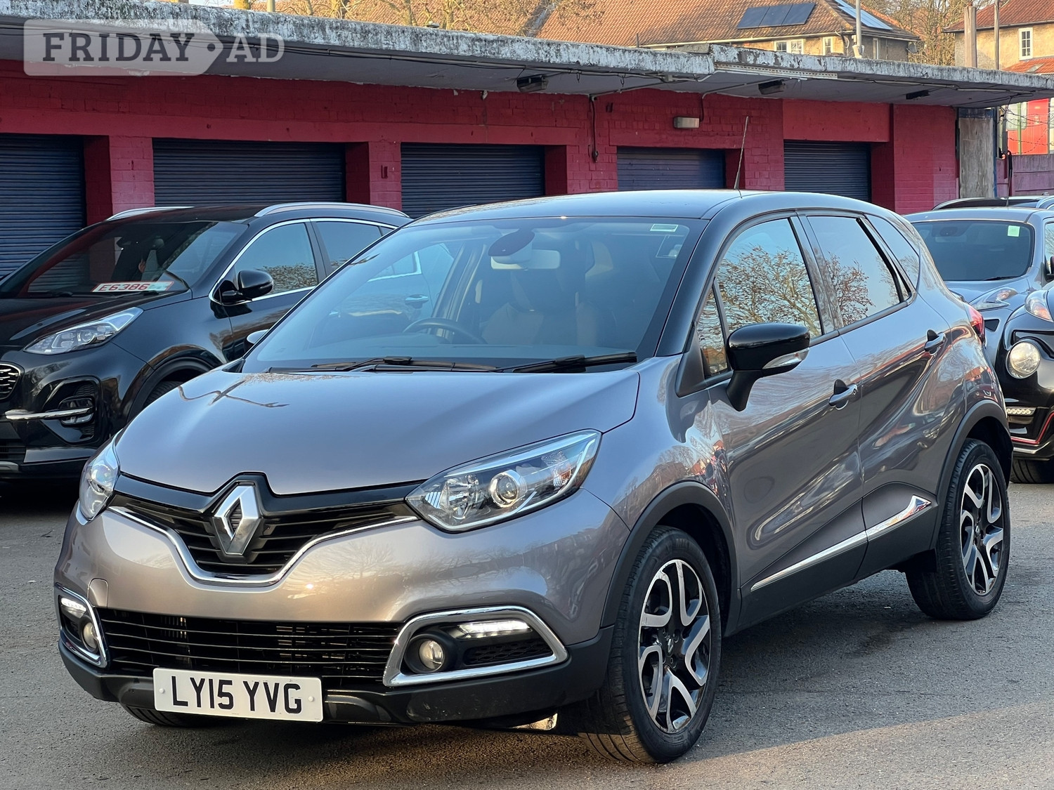 [ berth ]Renault Captur