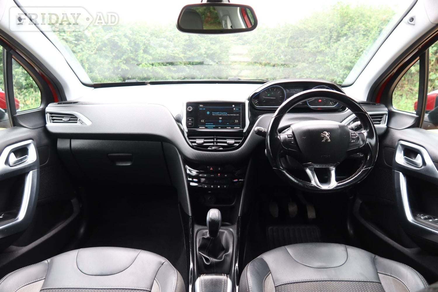 [ berth ]Peugeot 2008