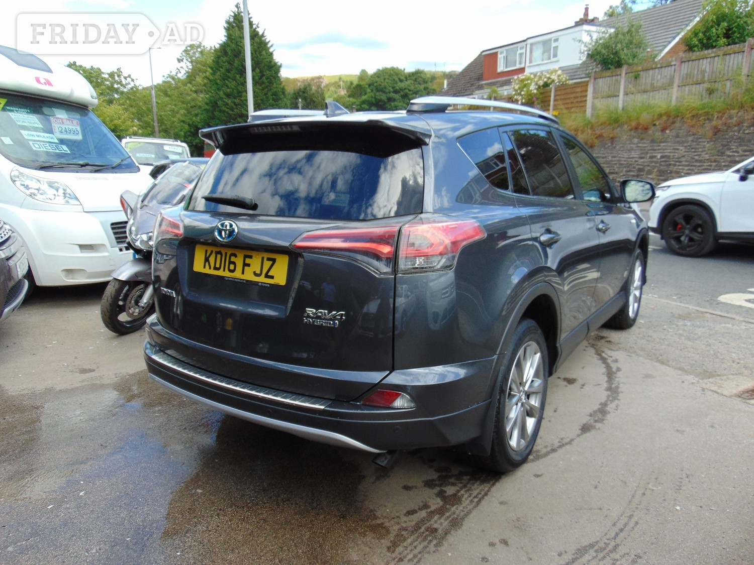 Toyota RAV4 2016 - Cars in Keighley
