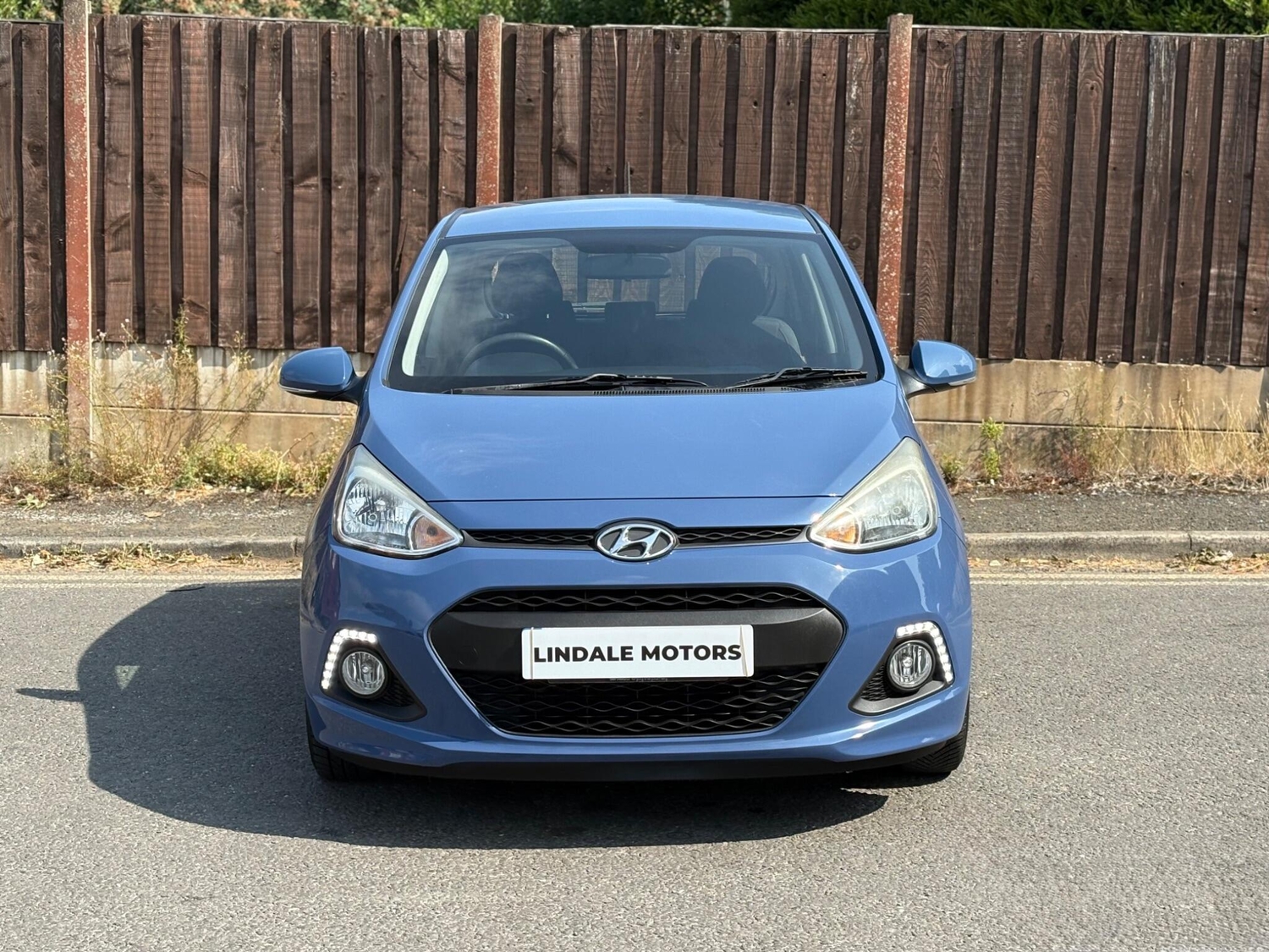 Hyundai i10 Oldham