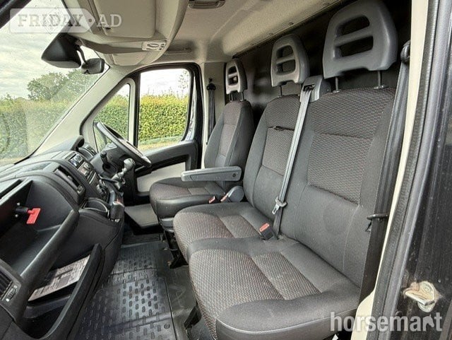 Equi-Trek Supersonic Peugeot Boxer  Horsebox - Trailers & Horseboxes