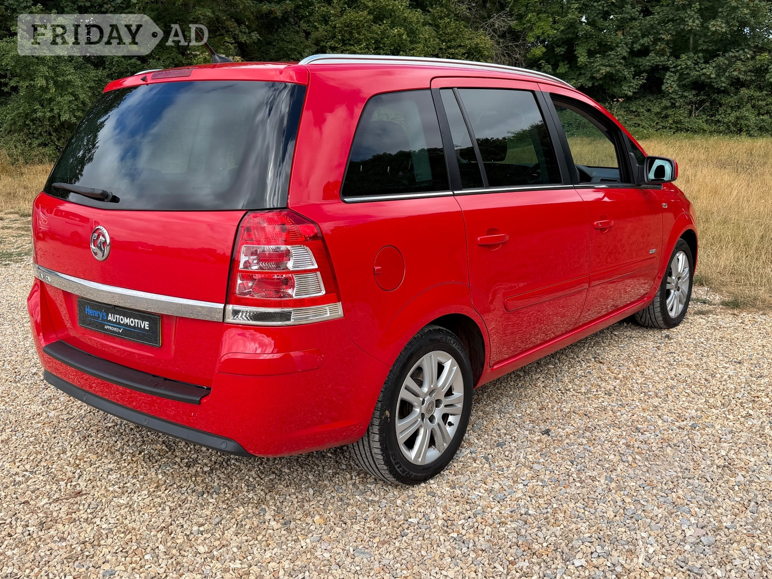 Vauxhall Zafira 2012 - Cars in Newport