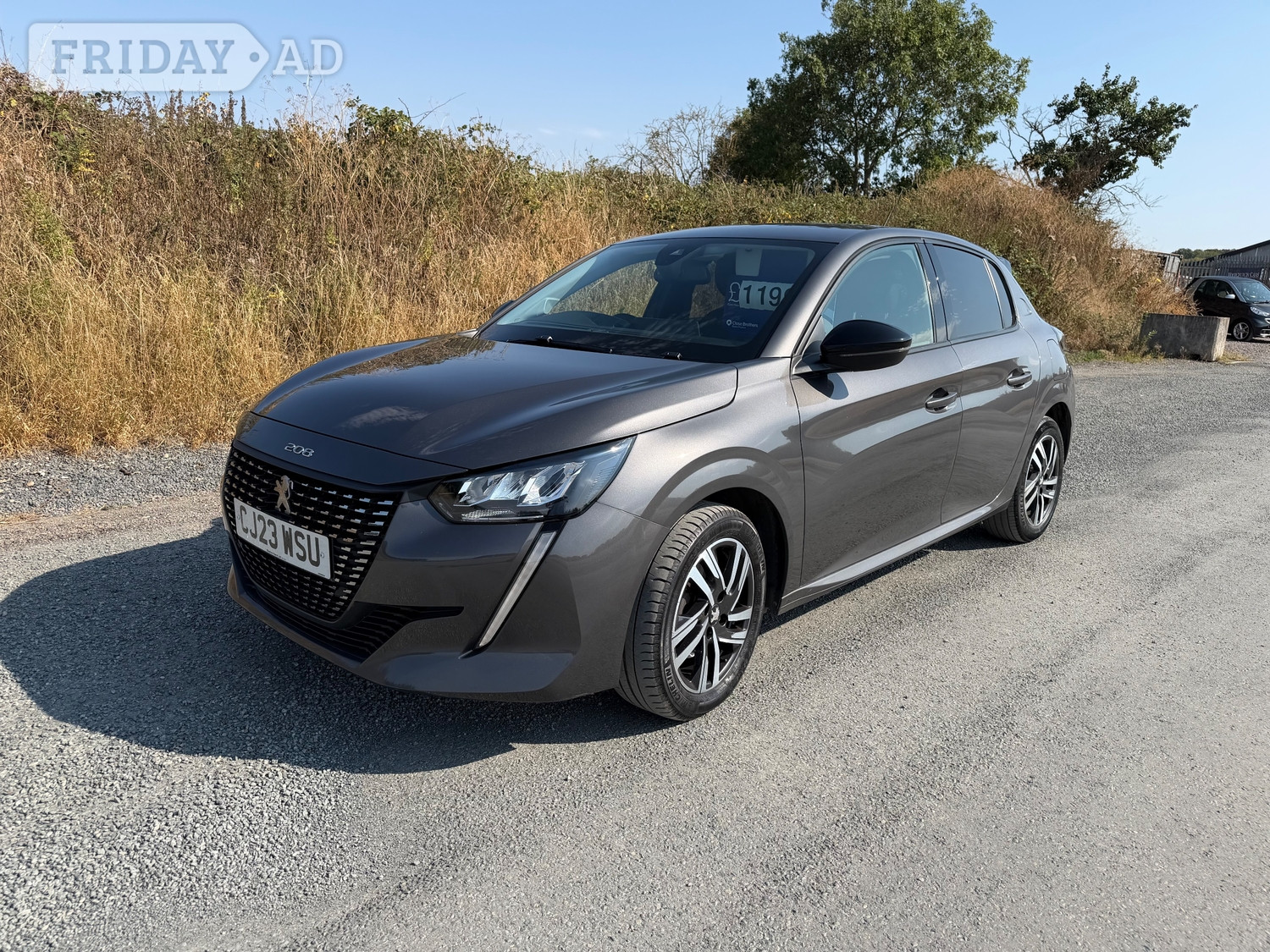 [ berth ]Peugeot 208