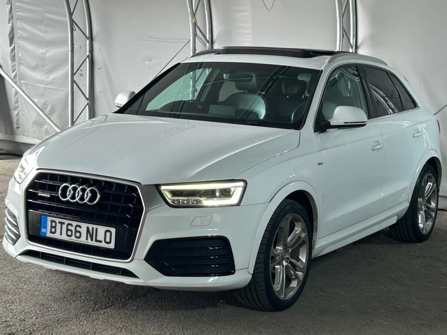 [ berth ]Audi Q3