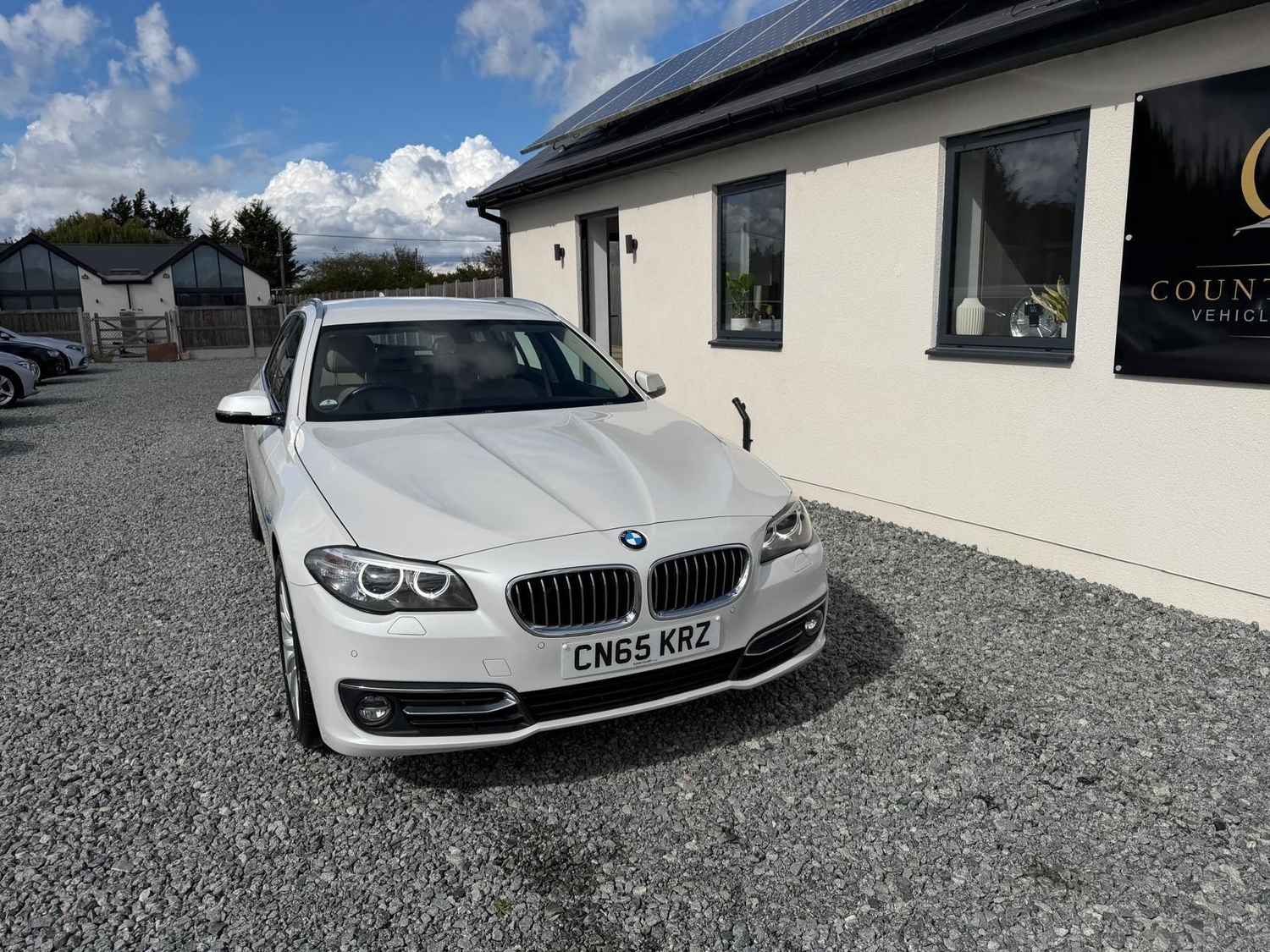 [ berth ]BMW 5 Series