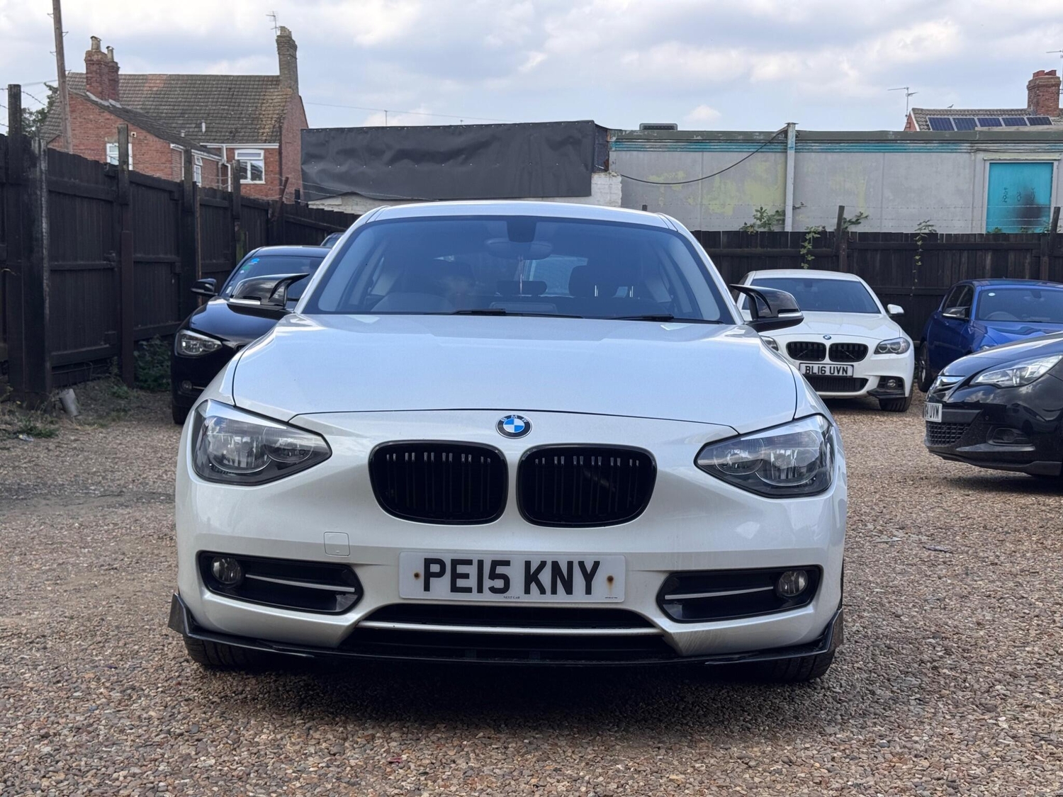 BMW 1 Series 2015 - Cars