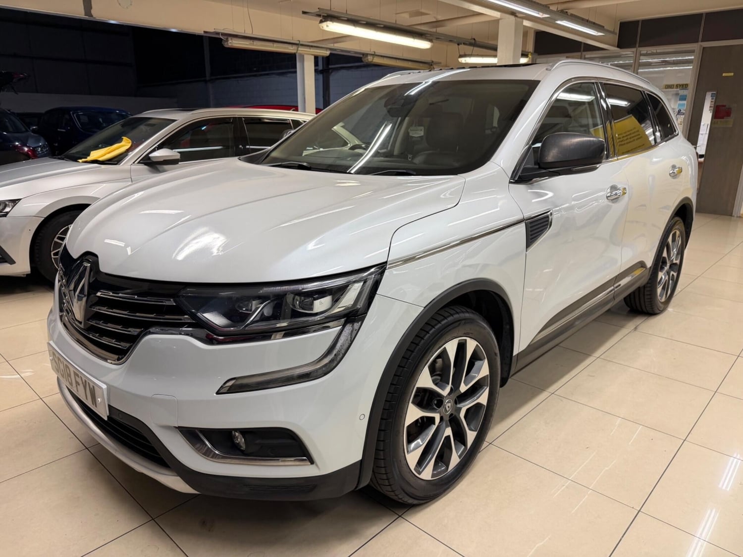 Renault Koleos 2018 - Cars in Rotherham