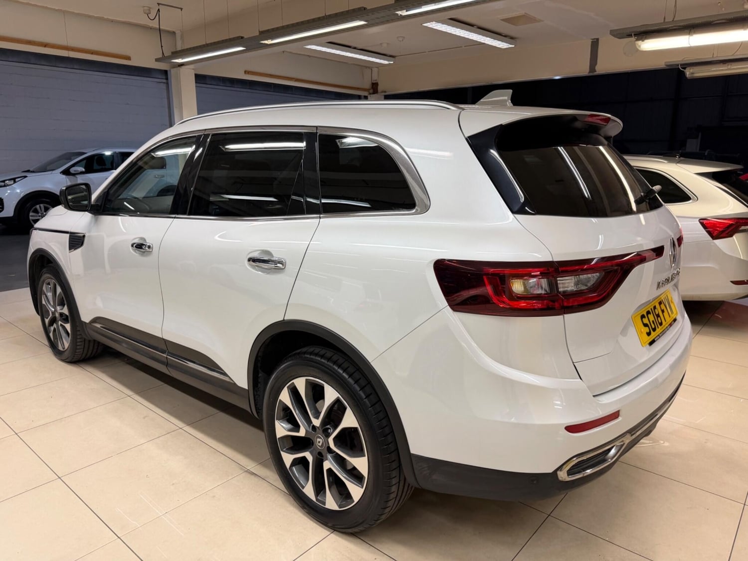 Renault Koleos 2018 - Cars