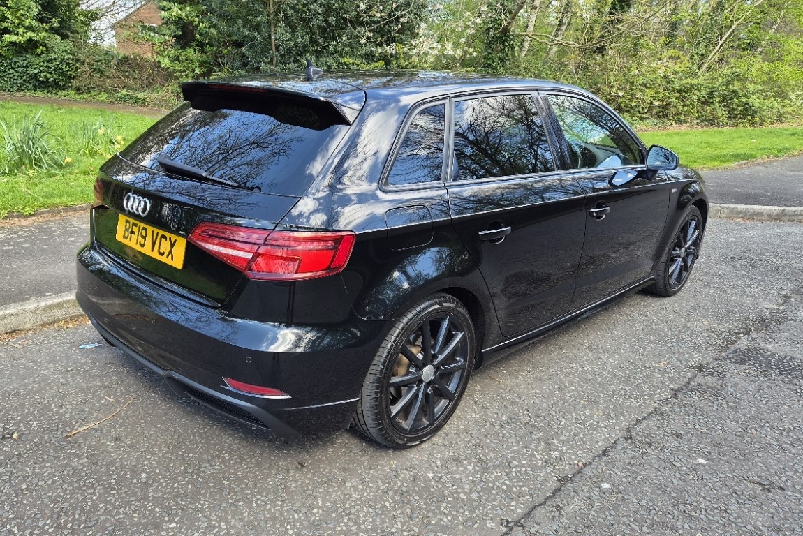 Audi A3 2019 - Cars
