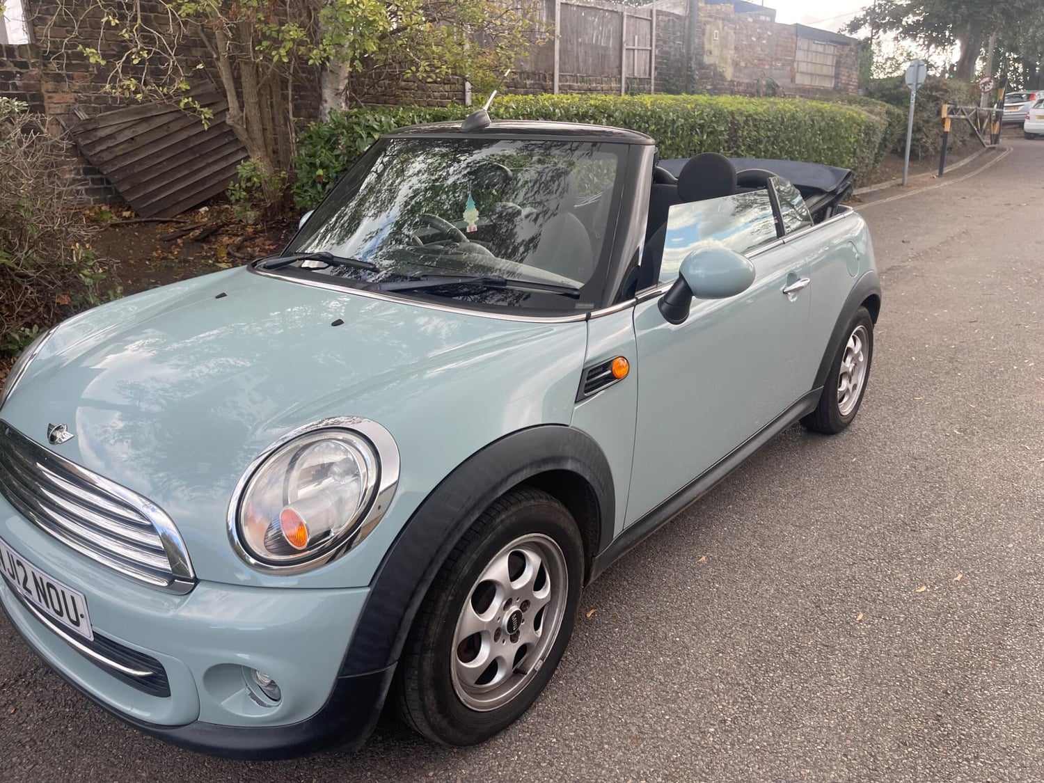 [ berth ]Mini Convertible