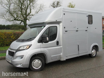 boxer Peugeot Horsebox