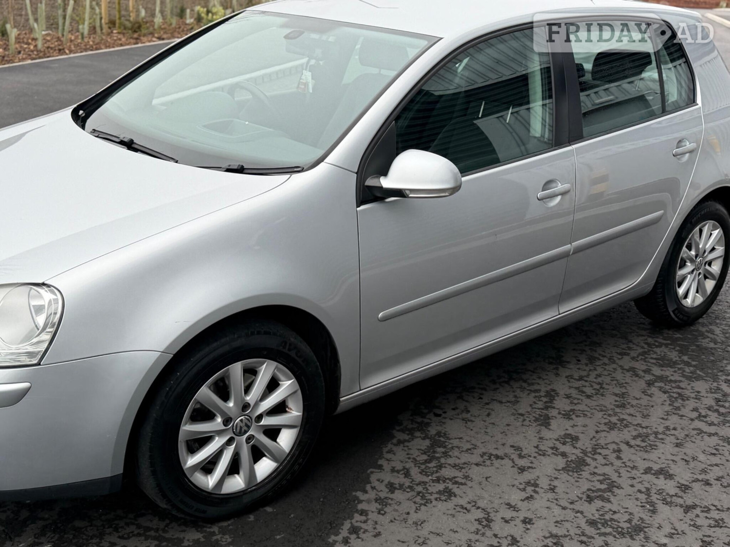 Volkswagen Golf 2008 - Cars