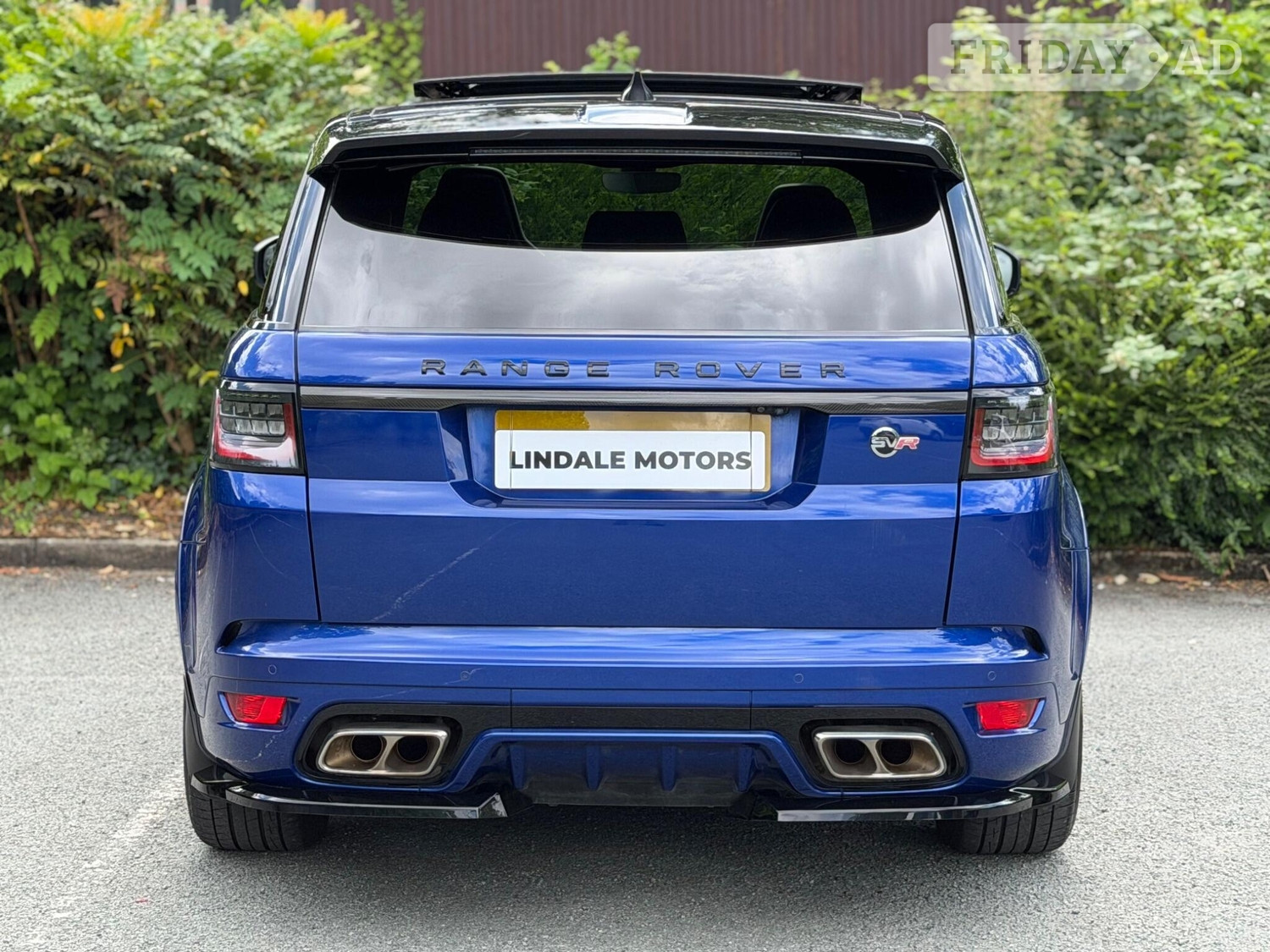 [ berth ]Land Rover Range Rover Sport
