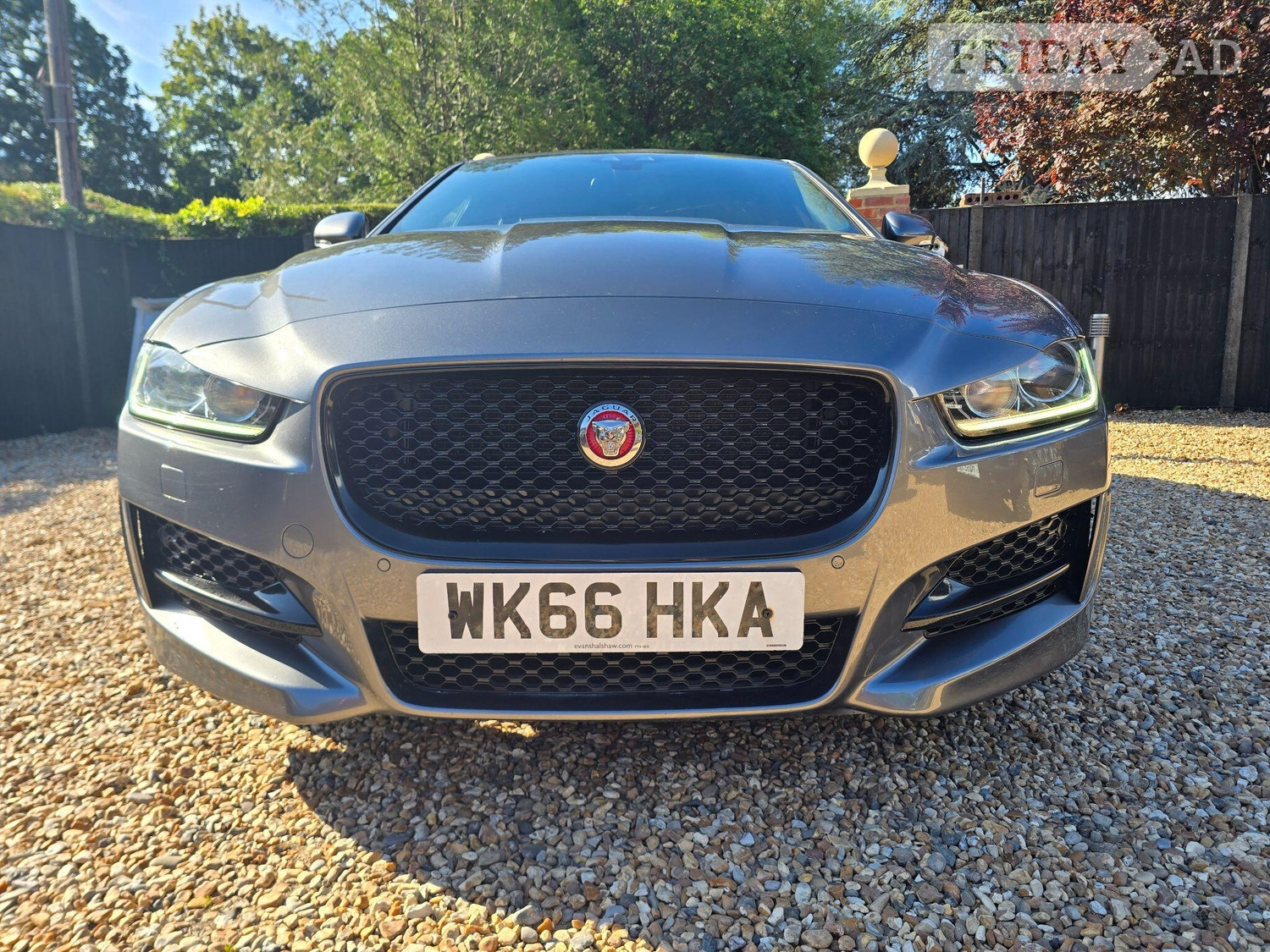 Jaguar XE 2016 - Cars in Aldershot