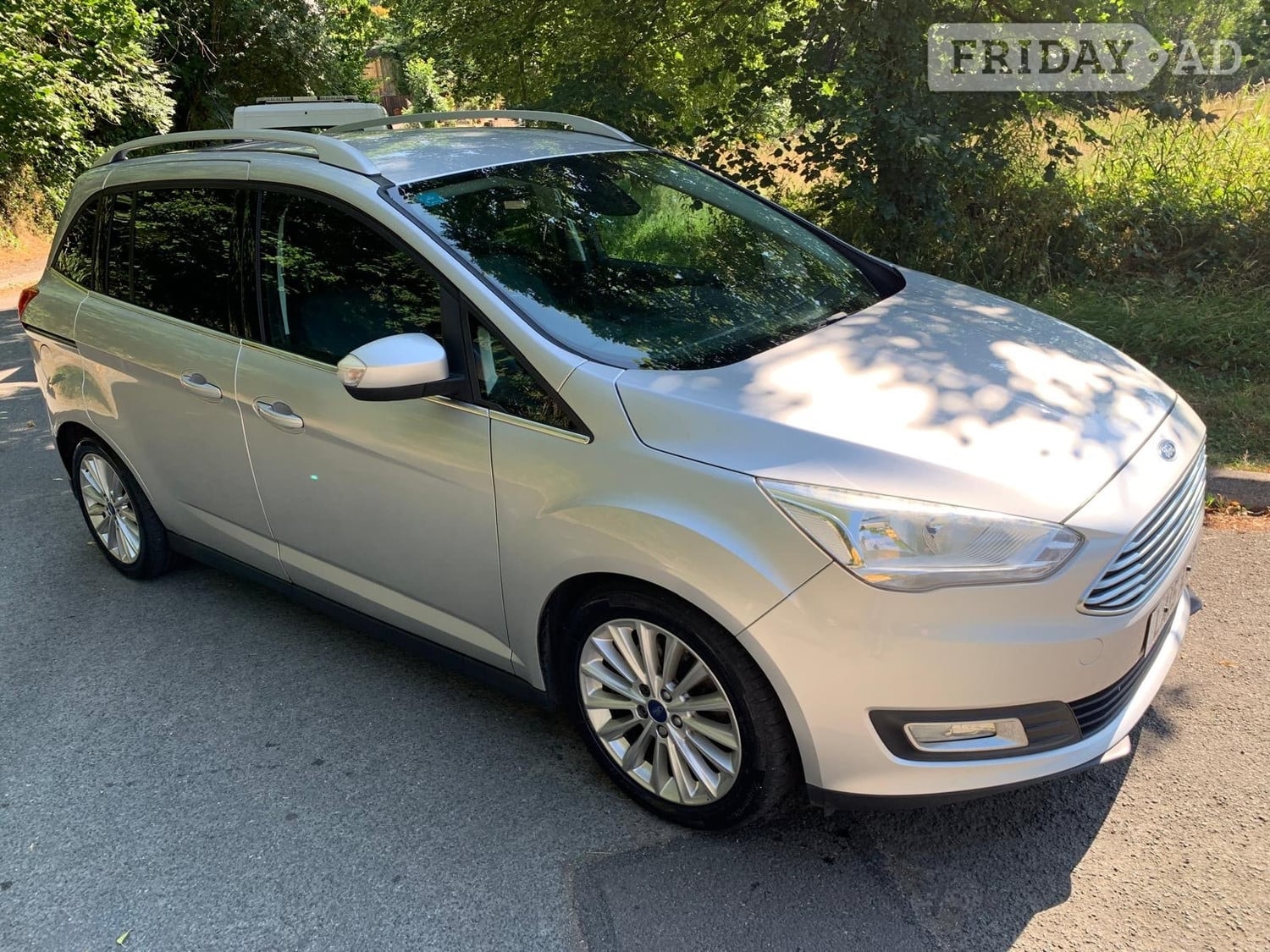 Ford Grand C-MAX 2016 in Hengoed