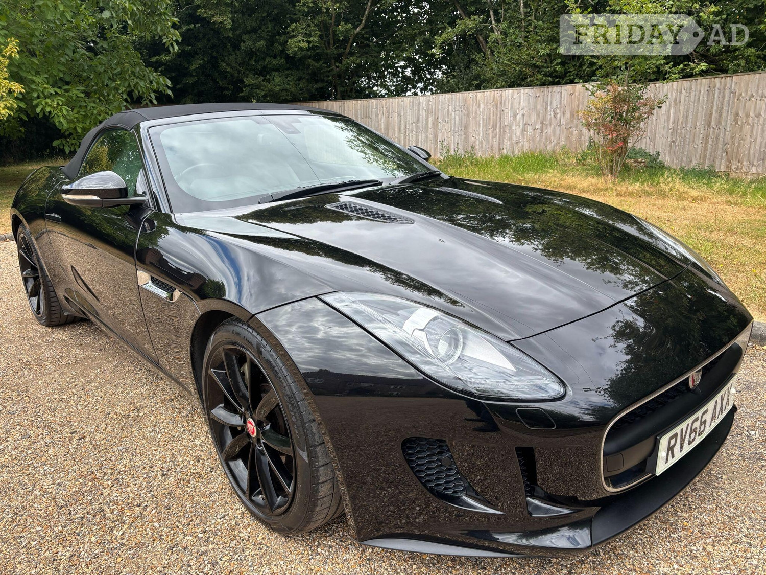 [ berth ]Jaguar F-Type