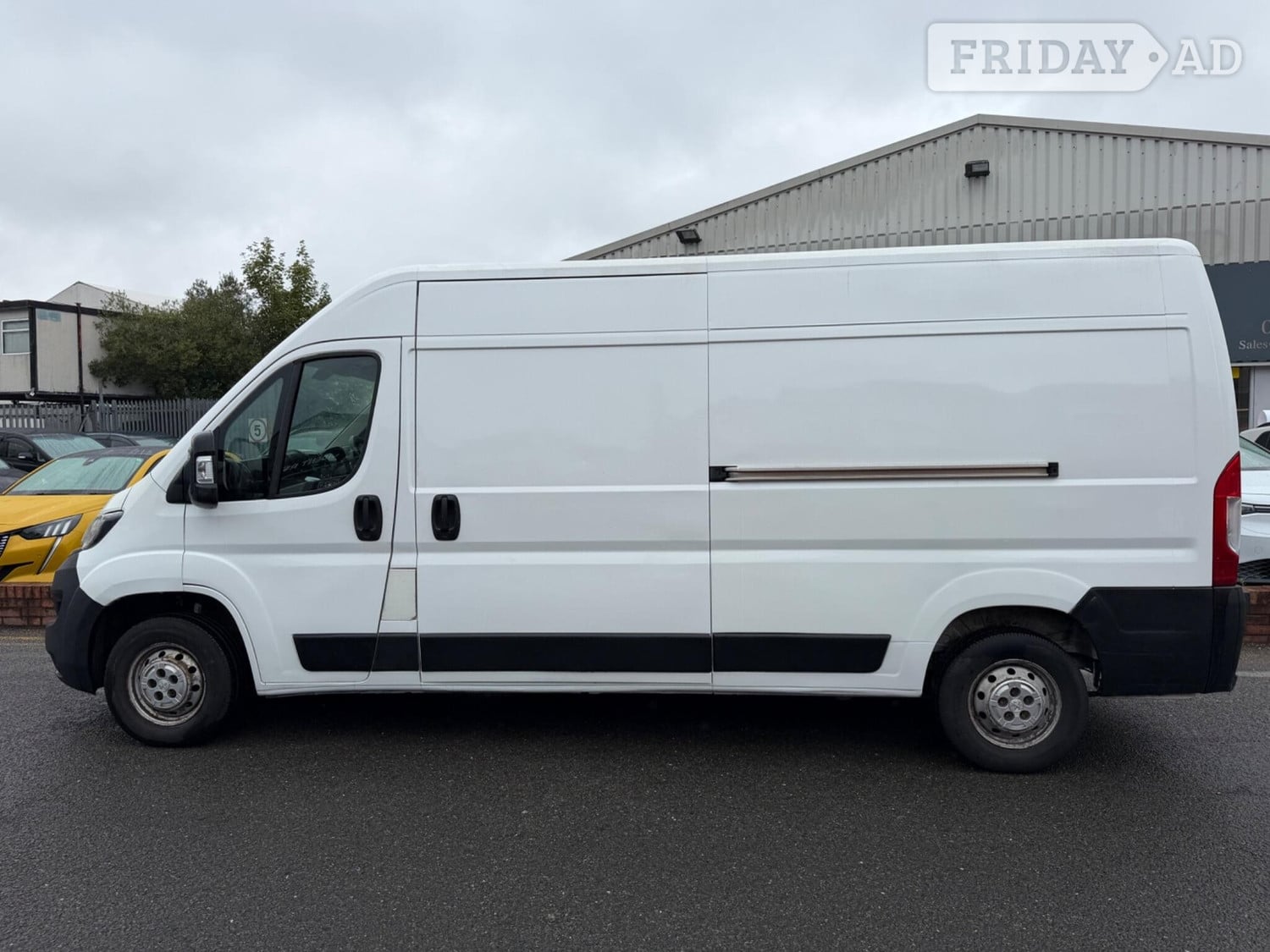 Peugeot Boxer Sandhurst