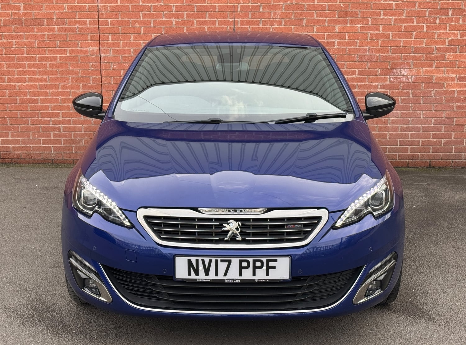 Peugeot 308 2017 - Cars in Doncaster