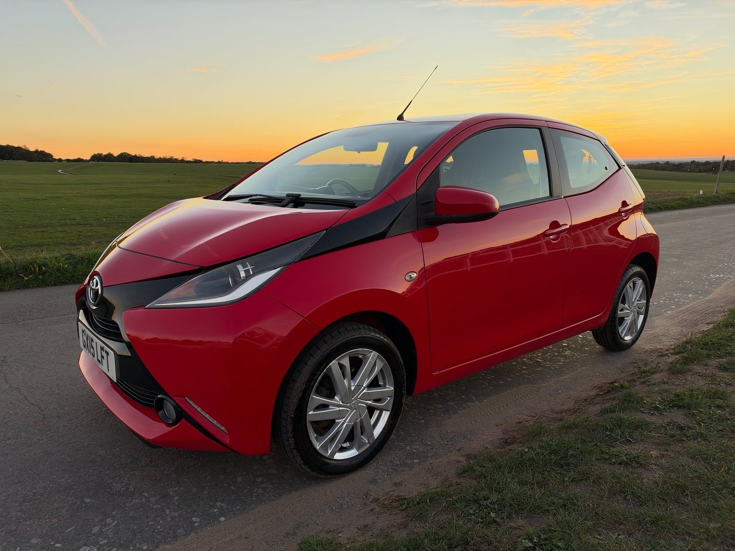 Toyota Aygo 2015 - Cars in Epsom