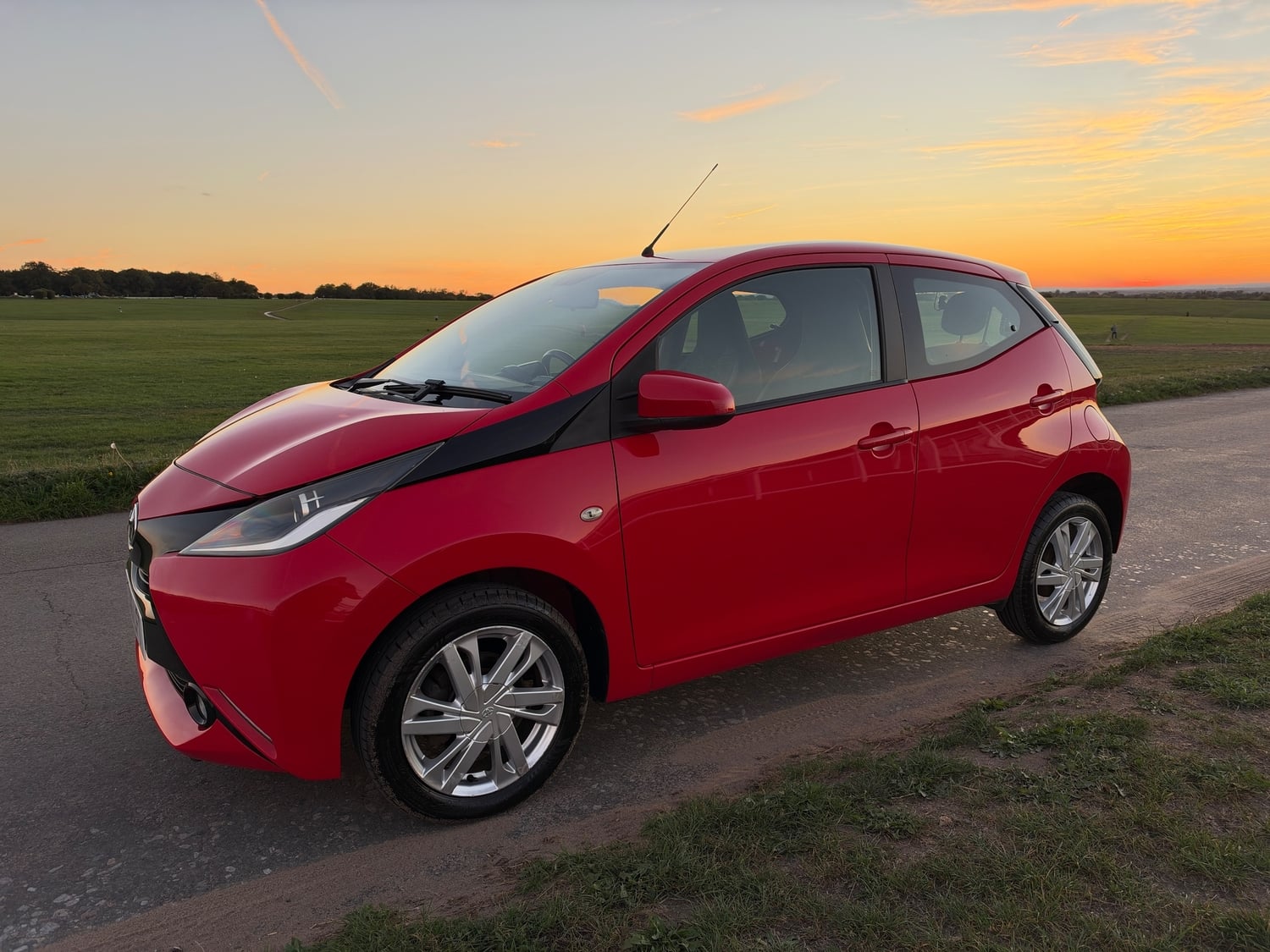Toyota Aygo 2015 - Cars