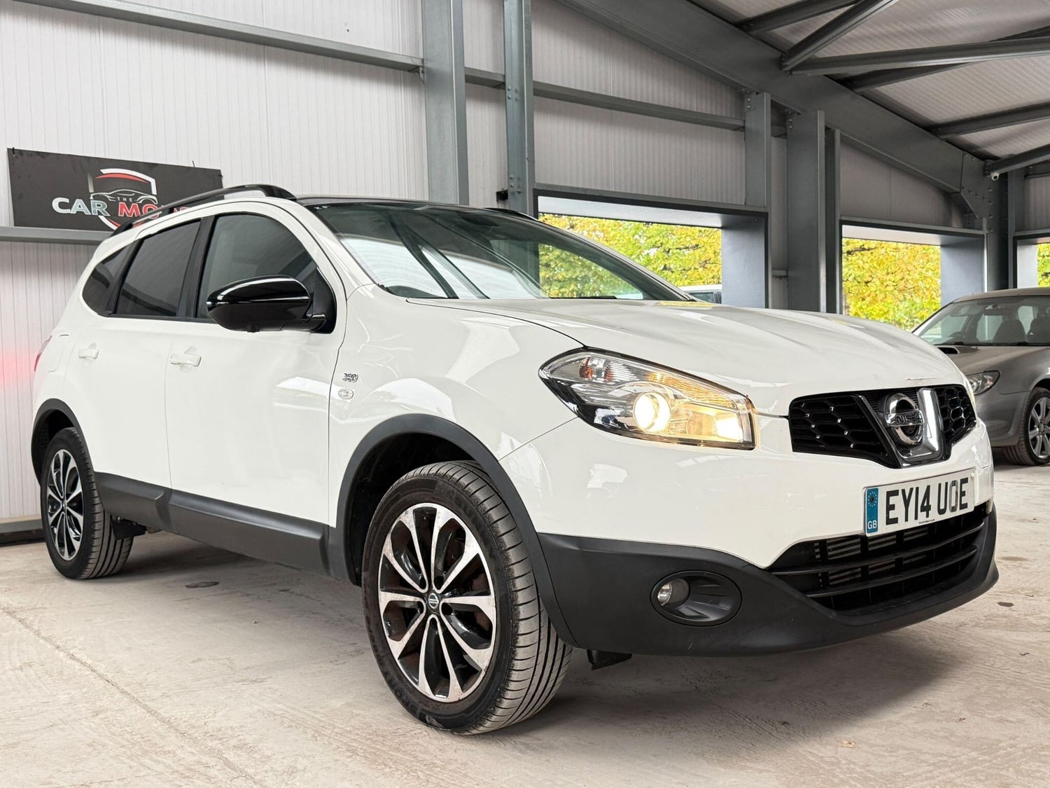 Nissan Qashqai+2 Hillingdon