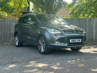 Ford Kuga 2016
