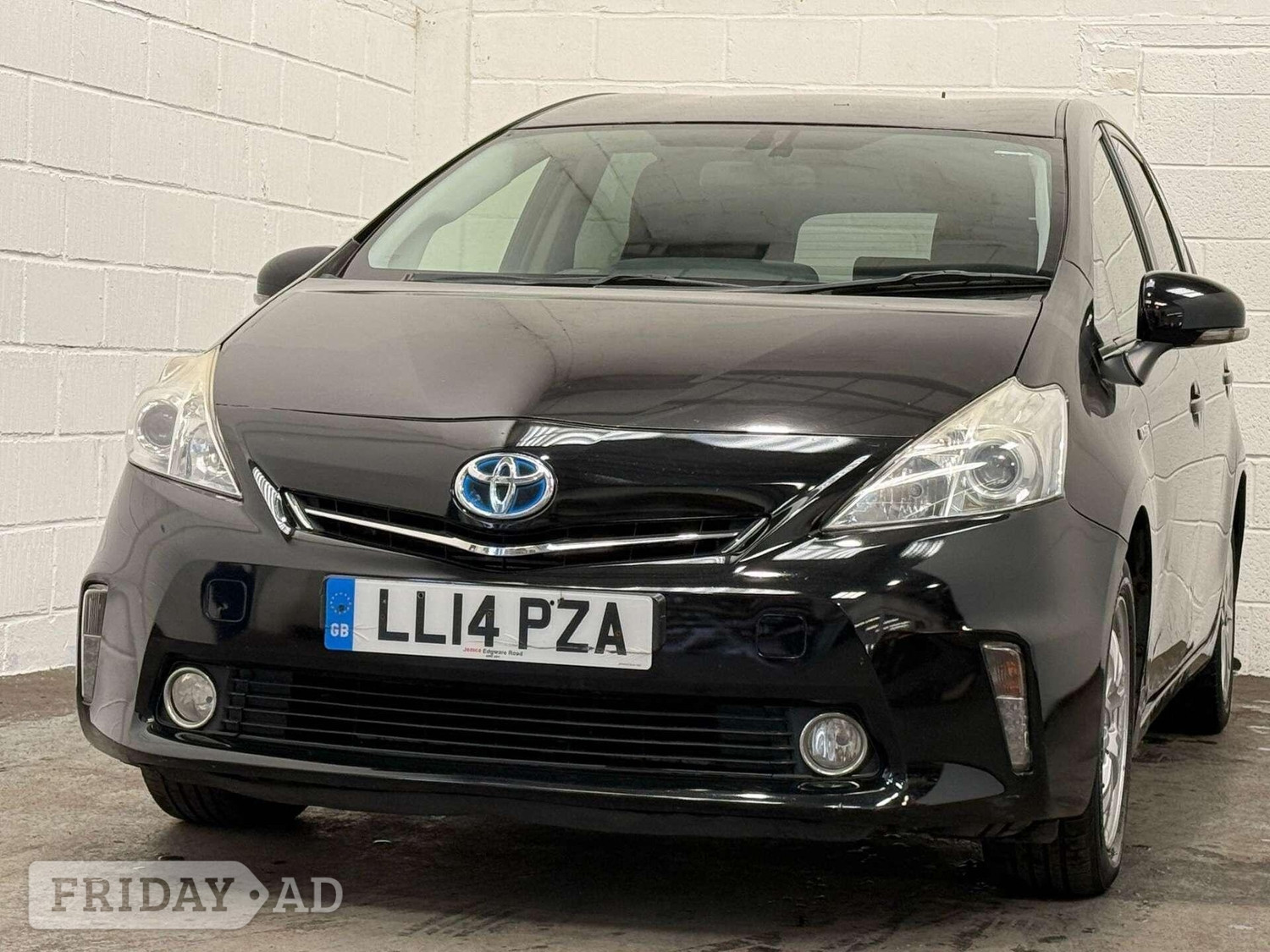 Toyota Prius+ 2014 - Cars in Uxbridge