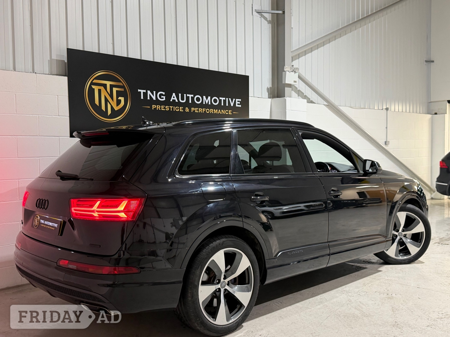 Audi Q7 2015 - Cars