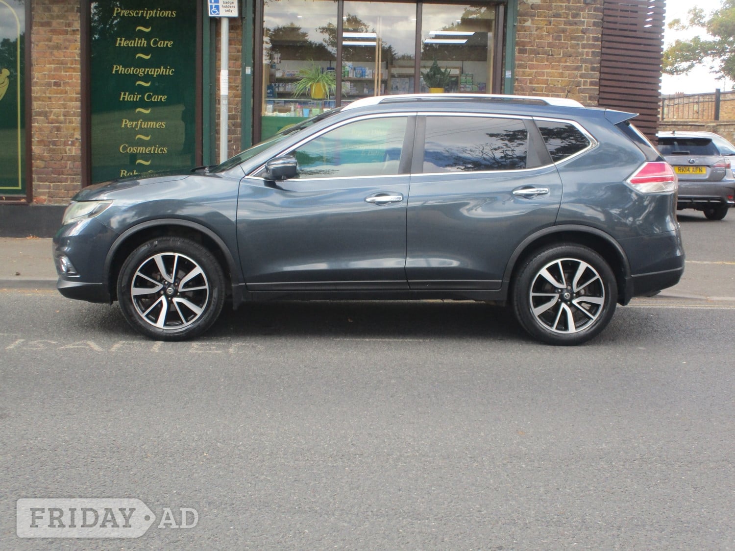 [ berth ]Nissan X-Trail