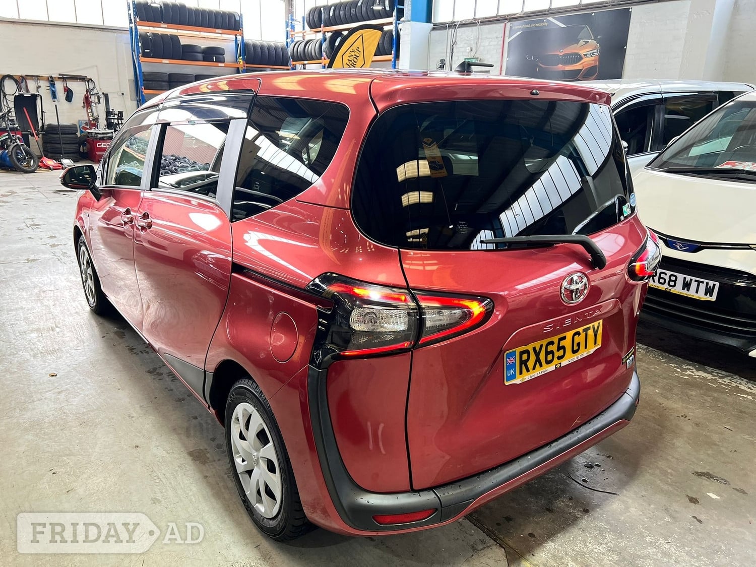 Toyota Sienta 2015 - Cars in Birmingham