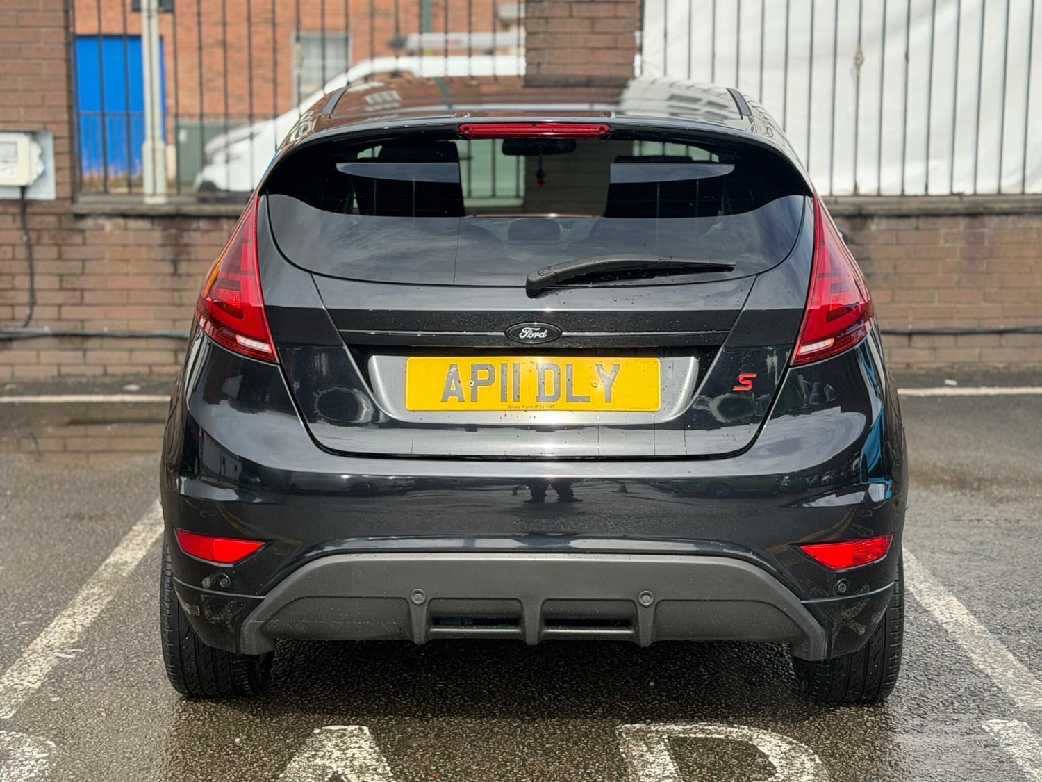 Ford Fiesta 2011 - Cars in Manchester