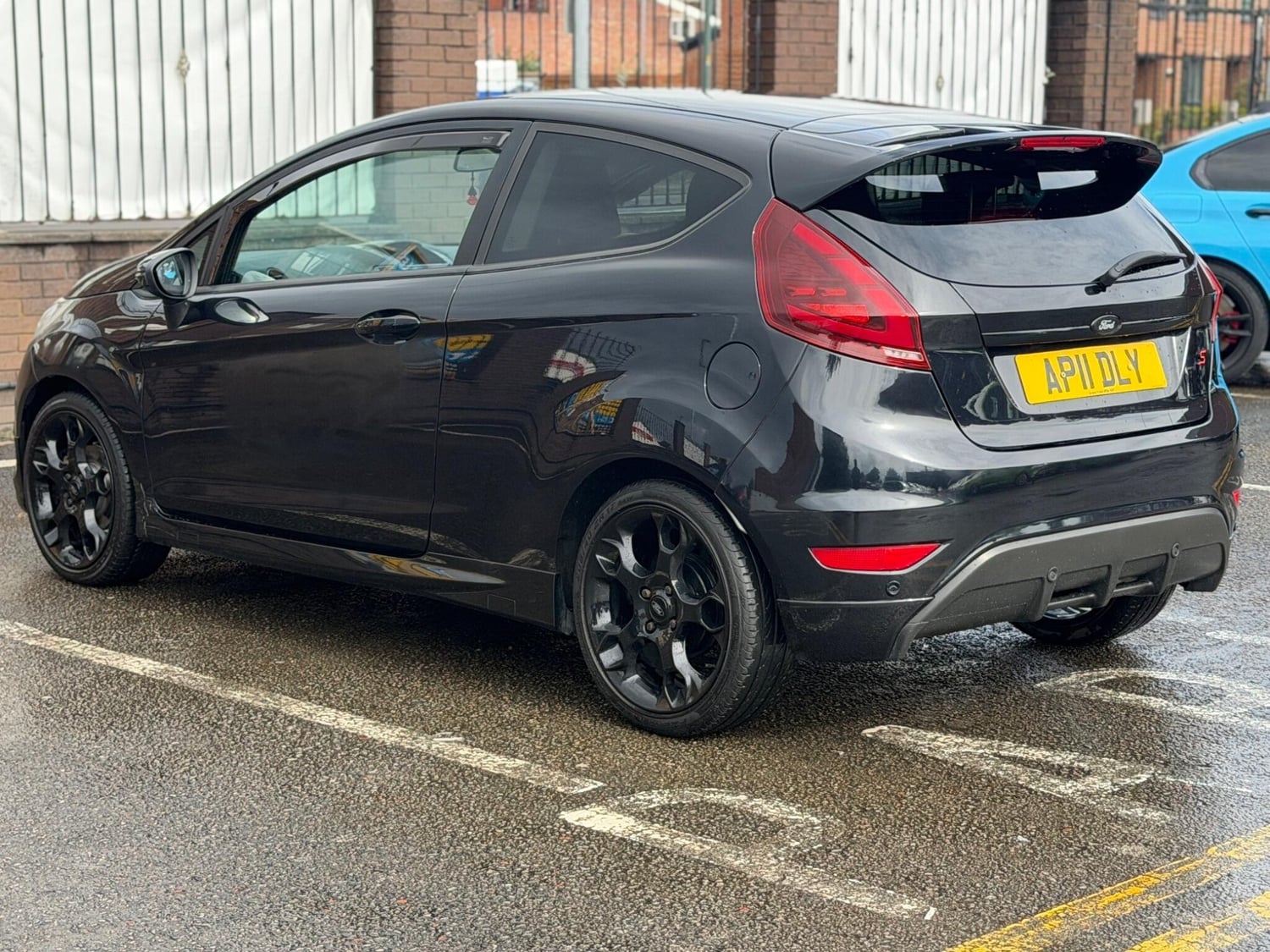 Ford Fiesta 2011 - Cars