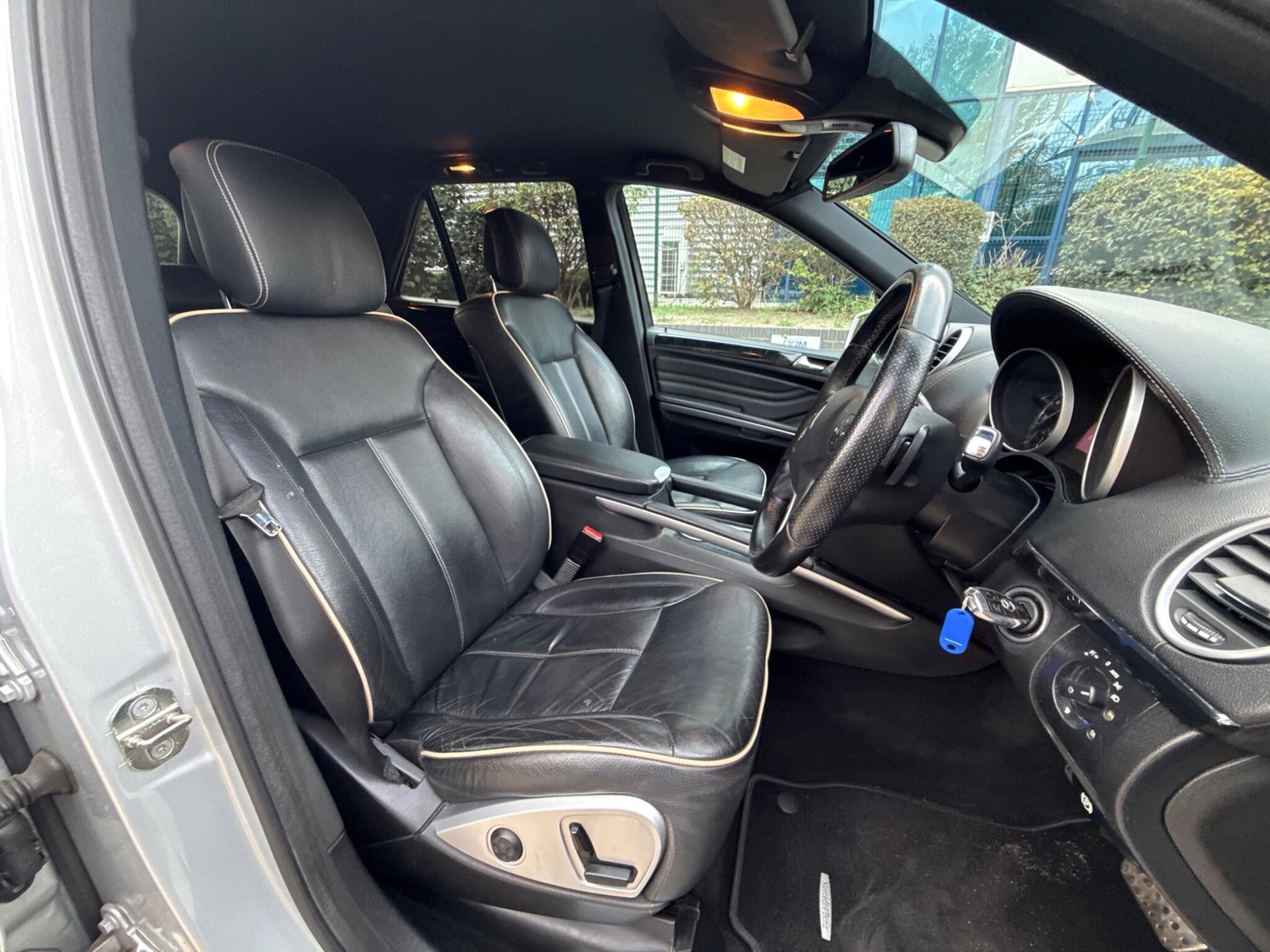 [ berth ]Mercedes-Benz M Class