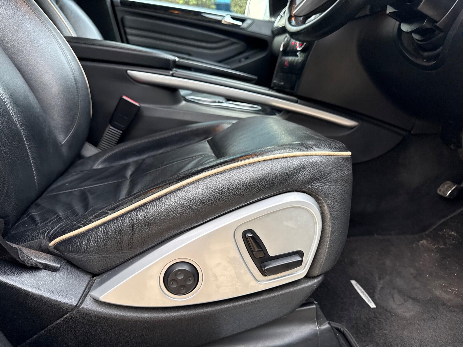 Mercedes-Benz M Class 2011 - Cars